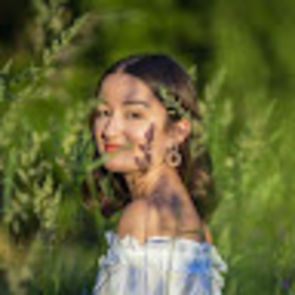 Meet your Posher, Alyssa